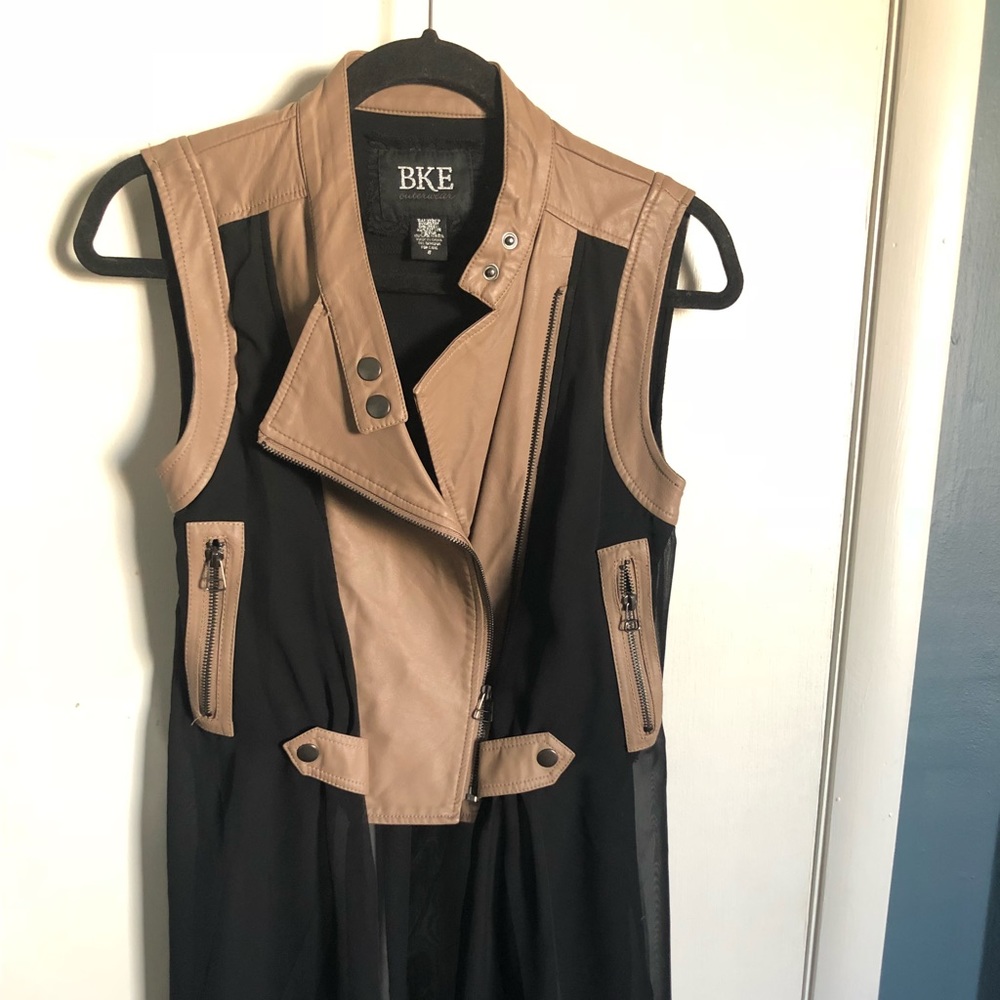 BKE brown + black tailed vest